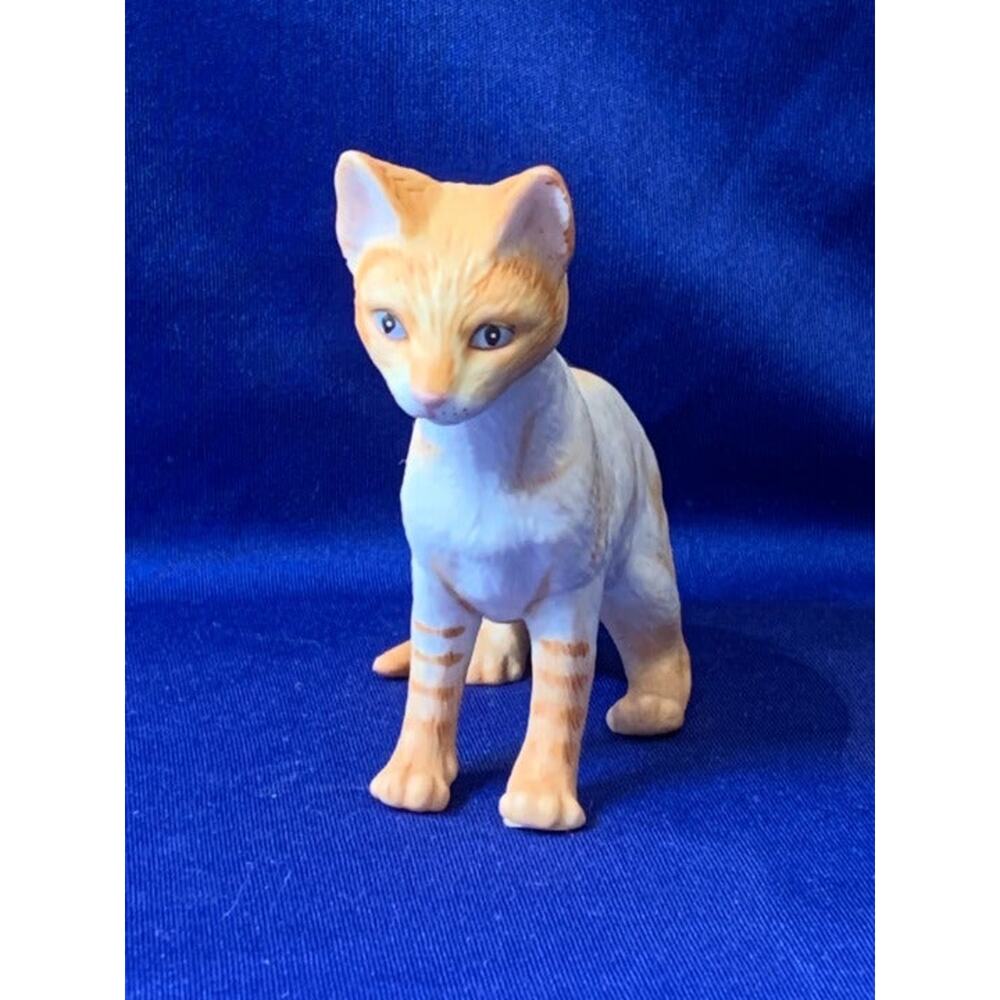 Princeton Gallery Bisque Porcelain Red Point Cat